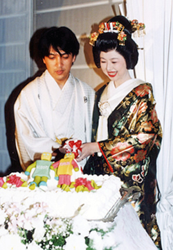結婚式 ケーキ入刀